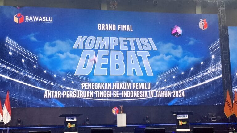 Kompetisi Debat Penegakan Pemilu ke-IV 2024: Ajak Mahasiswa Peduli Demokrasi Kompetisi Debat Bawaslu